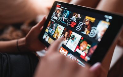 Derfor kan navigation, streaming og online poker tømme mobilens batteri på rejsen